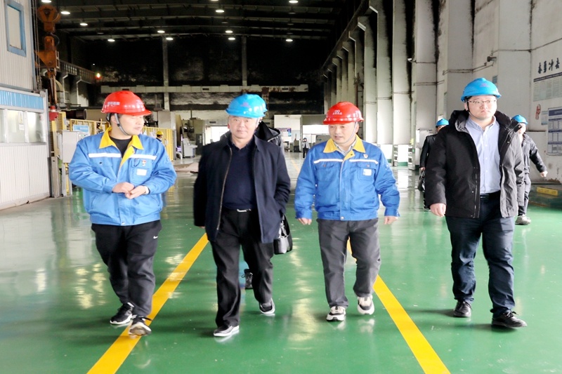 2024年 1月30日，浙江省經(jīng)信廳機(jī)關(guān)黨委二級巡視員孫自強(qiáng)蒞臨景興紙業(yè)開展歲末年初安全生產(chǎn)督導(dǎo)