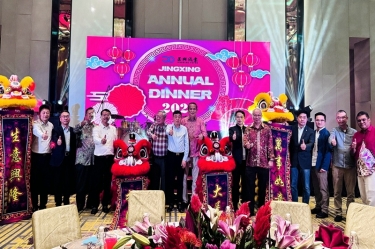 龍行千里 不忘初心 | 景興紙業(yè)全資子公司景興控股（馬）有限公司年會(huì)盛典點(diǎn)燃2024！