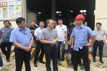 2020年8月5日，時任國家水利部全國節(jié)約用水辦公室副主任熊中才蒞臨景興紙業(yè)調(diào)研企業(yè)用水節(jié)水工作